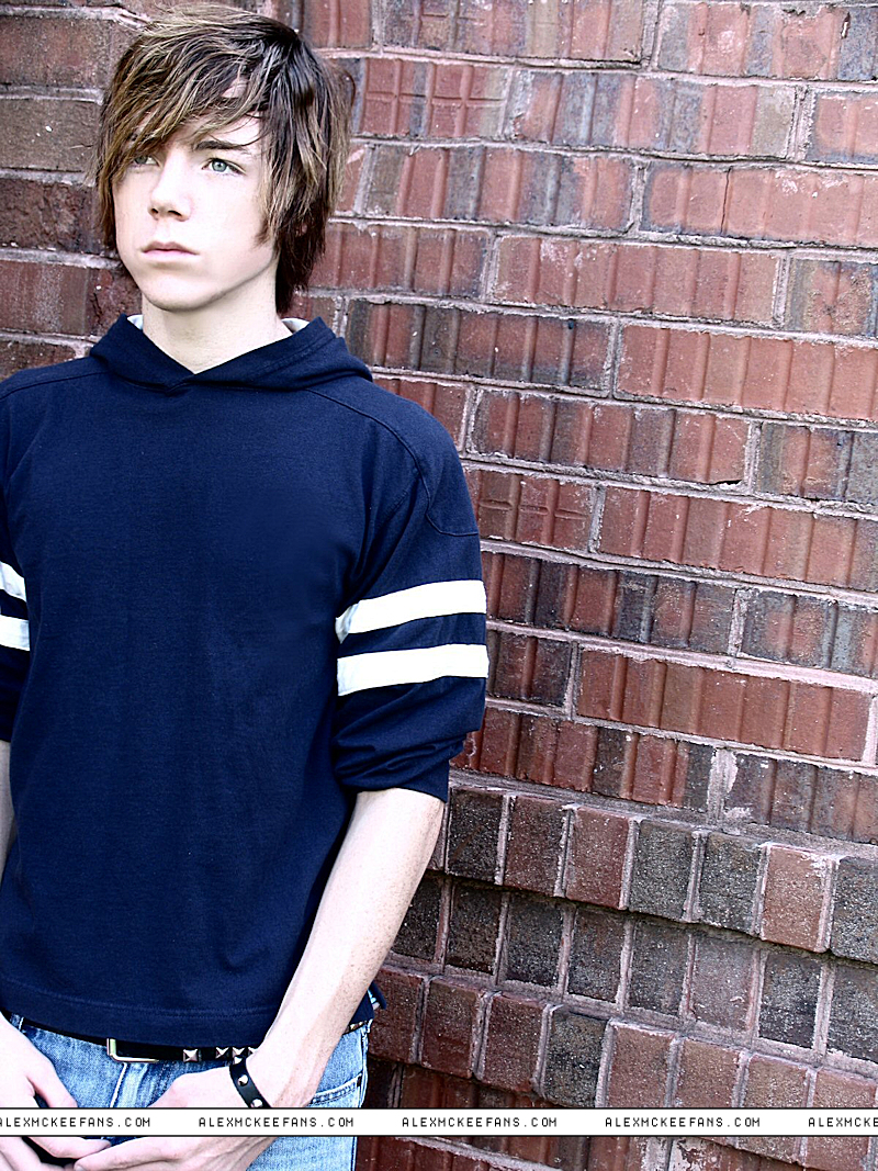 Keywords: Alex McKee;2006