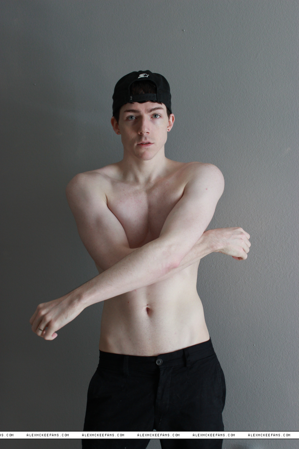 002.jpg